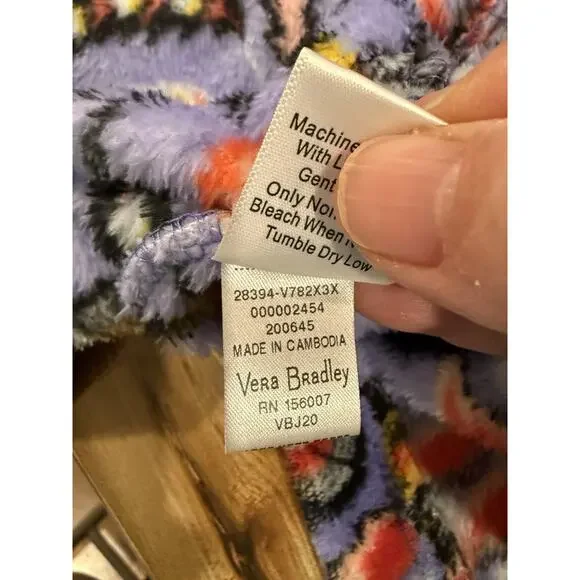 Vera Bradley Womens Purple Plush Floral Luxurious Bathrobe Mural Garden Sz 2X-3X - Picture 9 of 9